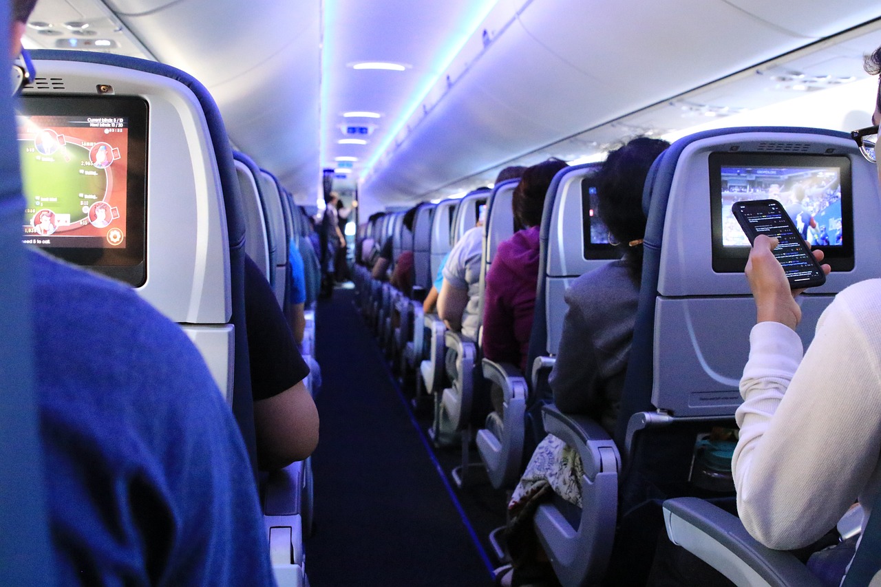 10 Tips Agar Long Flight Lebih Nyaman