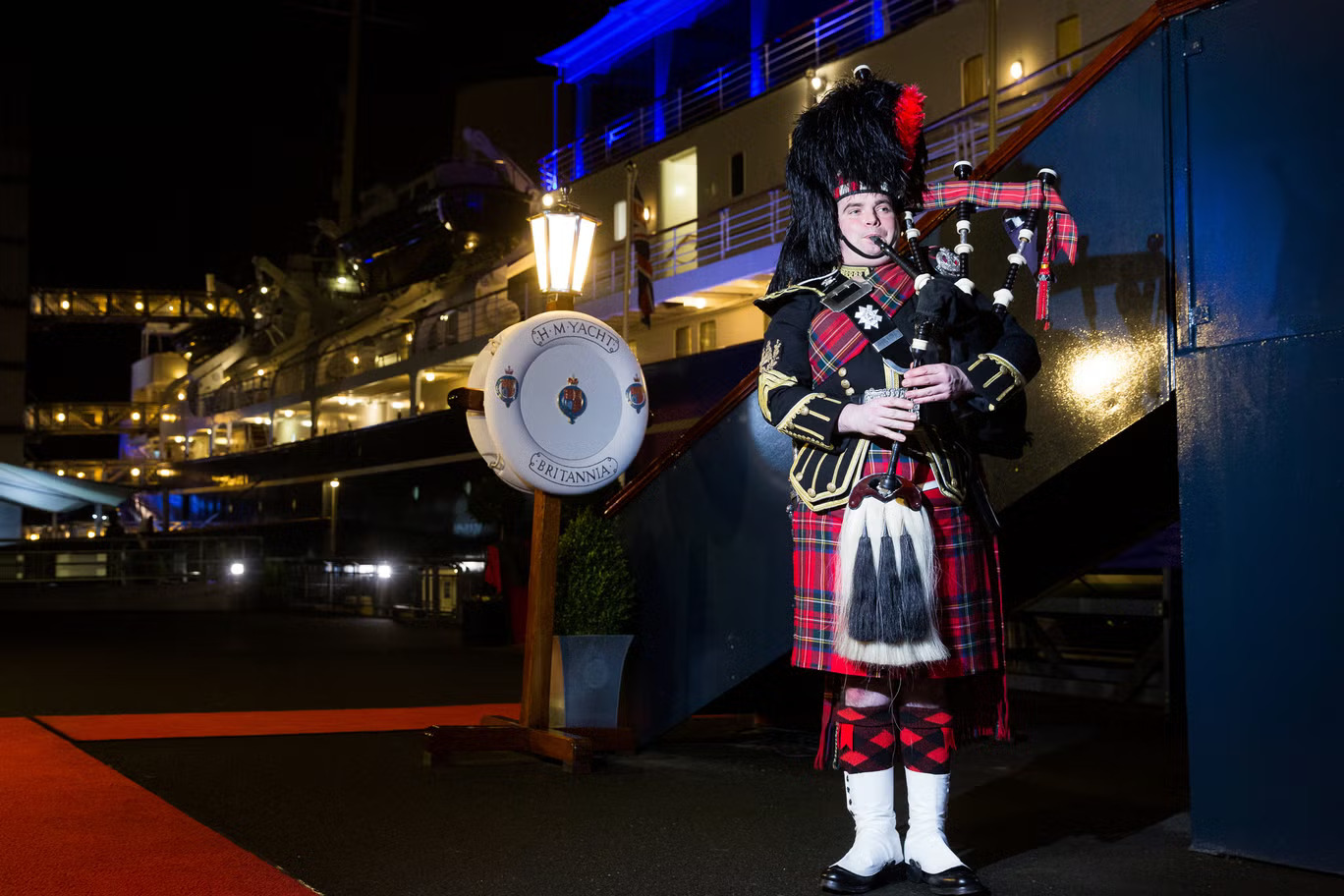 7 Tempat untuk Menikmati Keindahan Burns Night terbaik di Edinburgh, London