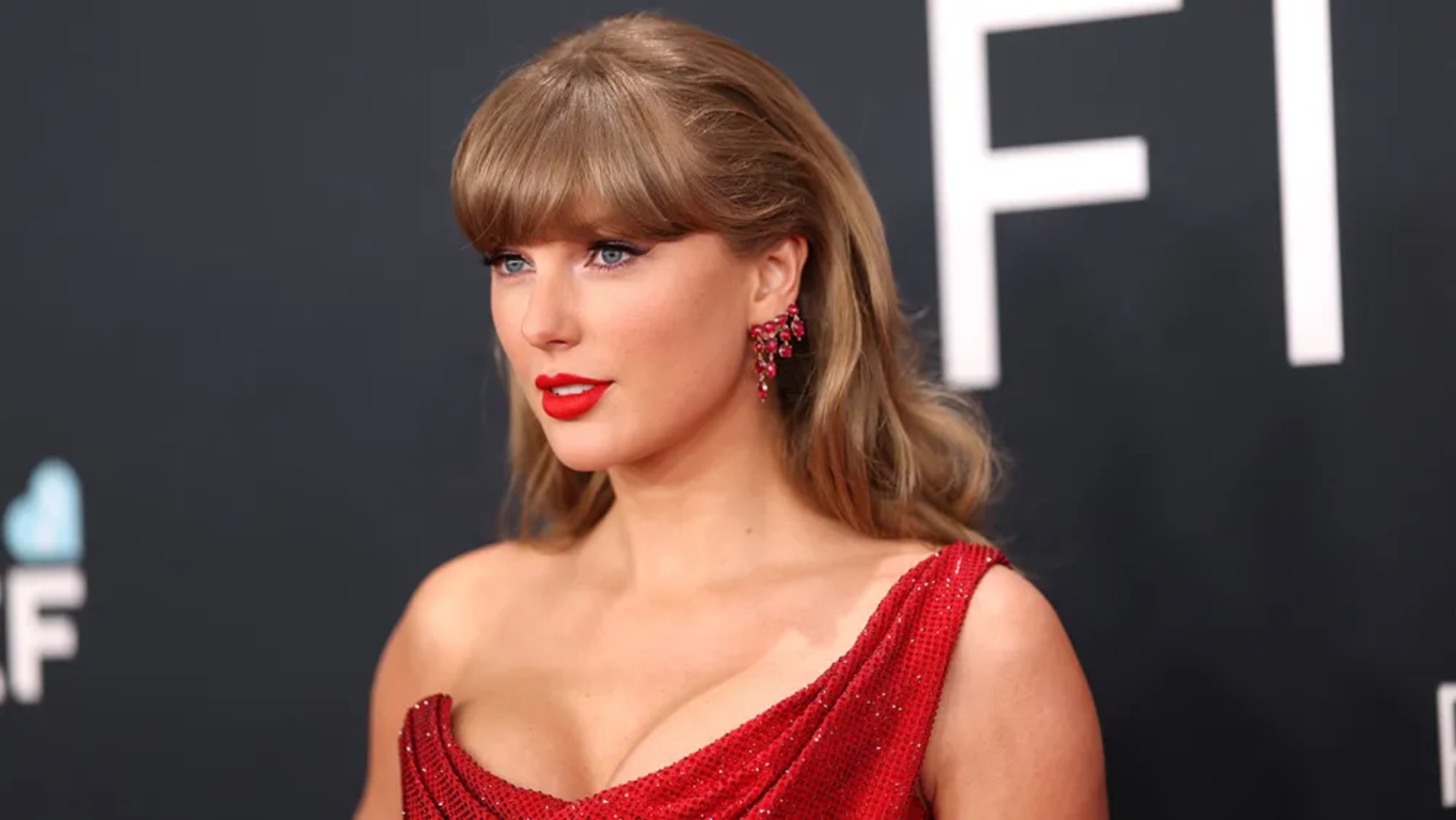Taylor Swift Terseret dalam Gugatan Film 'It Ends With Us', Dituding Tekan Sutradara Bersama Blake Lively dan Ryan Reynolds