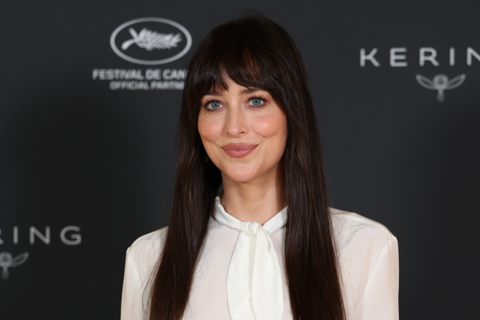Splitsville Tayang Perdana di Cannes, Dakota Johnson Bawa Vibe Baru ke Industri Film