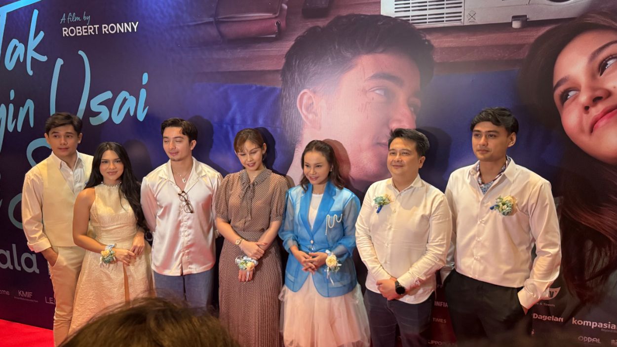 Beneran Definisi Cinta Tak Harus Memiliki! Ini Sinopsis Film "Tak Ingin Usai di Sini" yang Bakal Tayang Sebentar Lagi