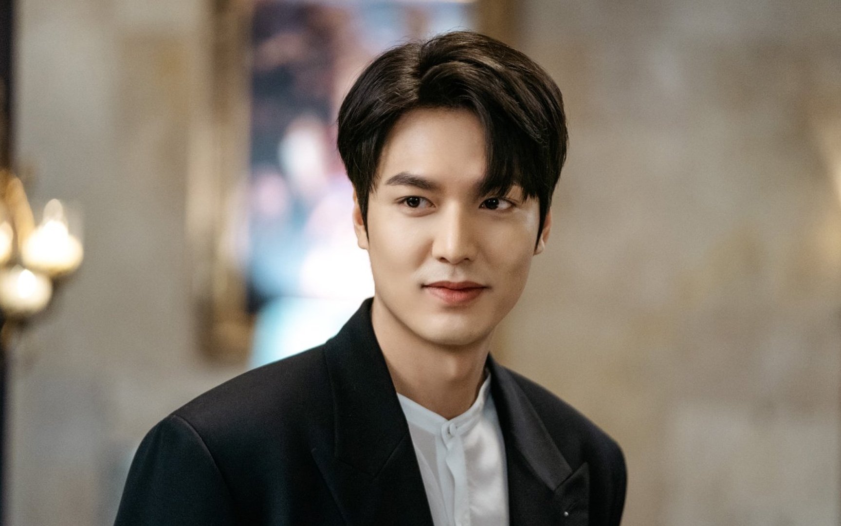 Lee Min Ho Main Film Thriller Sejarah! Ini Fakta Mengejutkan Soal Kasus Penembakan Ibu Negara Korea