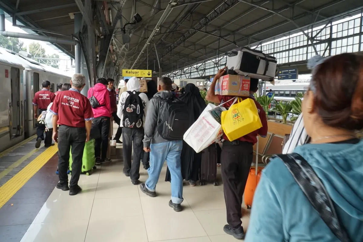 KAI Daop 1: Puncak Arus Balik Penumpang Kereta Bakal Terjadi Senin, 9 Juni 2025