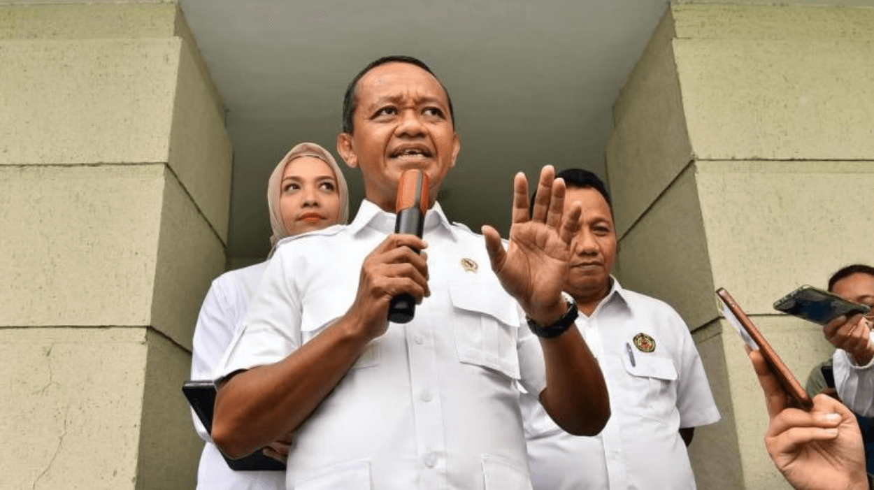 Bahlil Tinjau Tambang GAG di Raja Ampat: 
