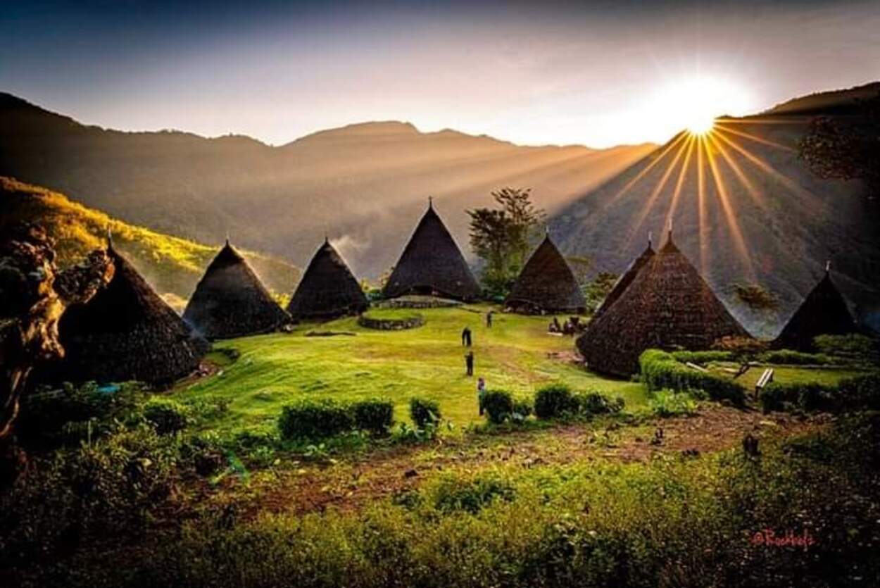 5 Surga Tersembunyi di NTT yang Wajib Masuk Bucket List Liburan, Nyesel Kalau Dilewatin