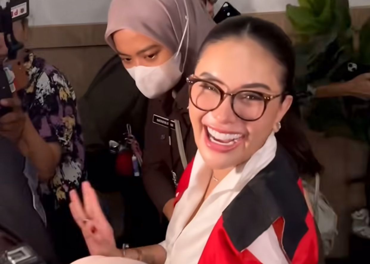 Nikita Mirzani Meledak di Sidang Kasus Pemerasan & TPPU, Bongkar Fakta Mengejutkan!