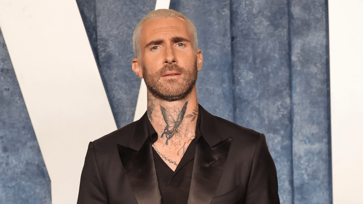 Adam Levine Ceritakan Momen Saat Diusir dari Klub Malam dan 'Dilempar' oleh Satpam