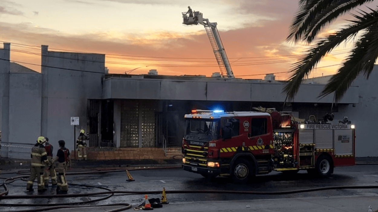Rumah Ibadah Yahudi di Melbourne Dibakar, Netanyahu Desak Australia Bertindak Tegas