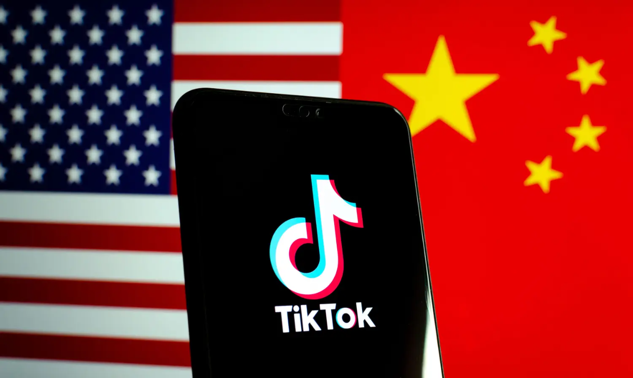 Trump Sebut Kesepakatan Penjualan TikTok Hampir Selesai, Akan Mulai Negosiasi dengan China