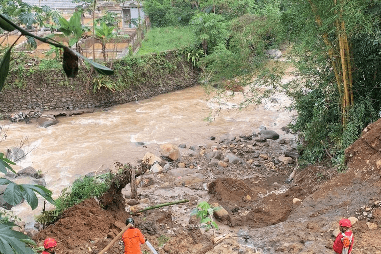 33 Desa di Bogor Diterjang Banjir dan Longsor, Dua Korban Tewas dan Ratusan Warga Terdampak