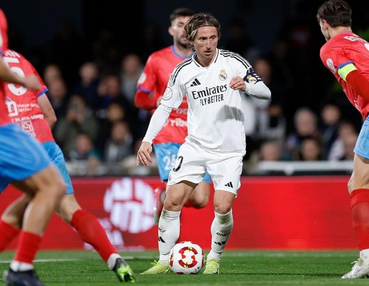 Massimiliano Allegri Bocorkan Kapan Luka Modric Bakal Gabung AC Milan