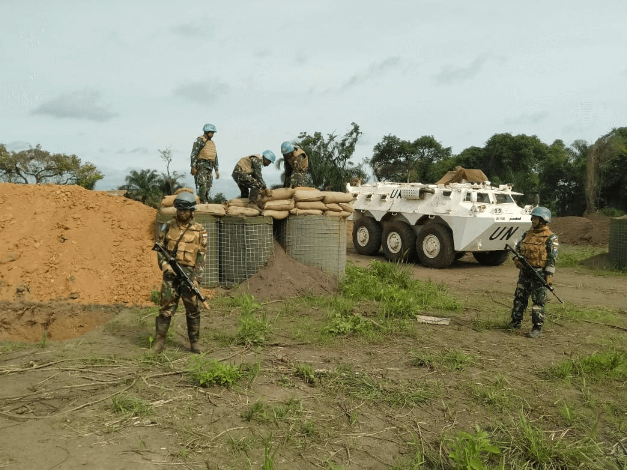 Cerita Satgas TNI di Afrika: Sering Diganggu Milisi hingga Bangun Lapangan Bola Internasional