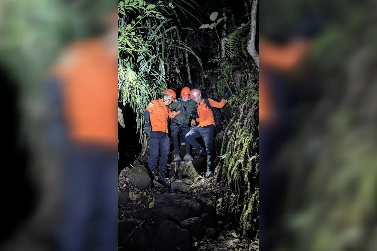 Terluka di Kedua Kaki, Pendaki Muda Dievakuasi Tengah Malam dari Gunung Klabat oleh Tim SAR