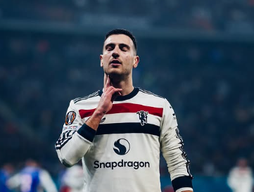Nomor Punggung Diogo Dalot Resmi Diganti! Manchester United Umumkan Perubahan Besar Jelang Musim 2025/2026
