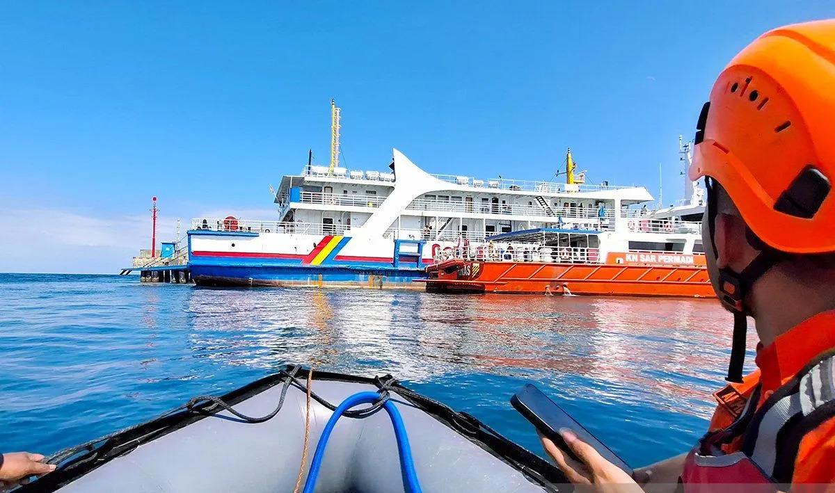 Bangkai KMP Tunu Ditemukan Terbalik di Dasar Laut Selat Bali, 17 Penumpang Masih Hilang!
