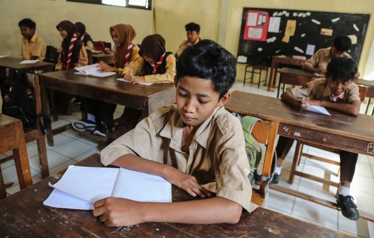 Gerakan Kecil, Dampak Besar: Saat Ayah Mulai Hadir di Hidup Anak-anak Indonesia