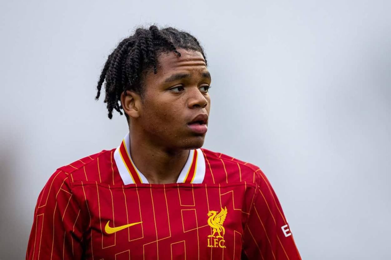 Pemain Muda Liverpool Rio Ngumoha Curi Perhatian pada Laga Pramusim Kontra Preston