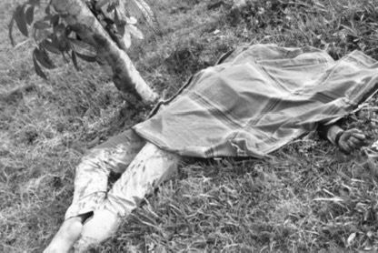 Mayat Pria Ditemukan di Lahan Kosong Tangerang Selatan, Polisi Tangkap Pelaku Kurang dari 24 Jam!