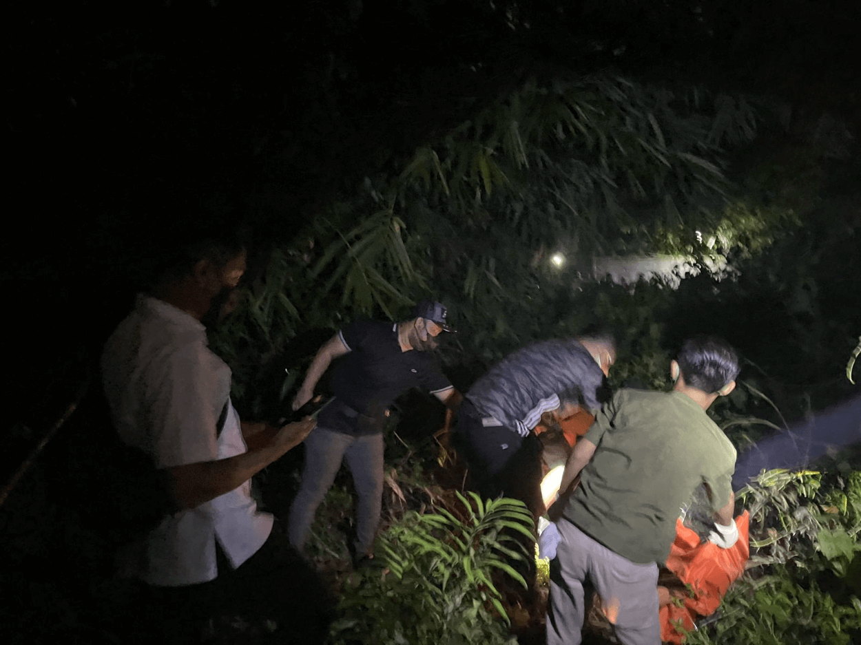 Ditemukan Terborgol di Semak-Semak, Jasad Perempuan Gegerkan Warga Cisauk