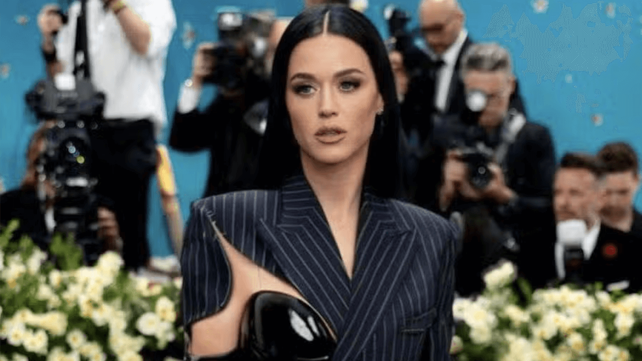 Katy Perry Nyanyikan Lagu Patah Hati Usai Putus dari Orlando Bloom: 