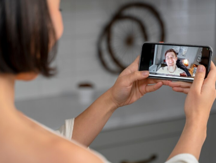 Apple Akan Blokir Video Call Kalau Kamu Buka Baju! Begini Cara Kerjanya