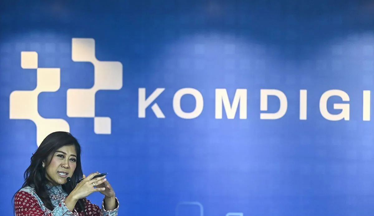 Geger Isu WhatsApp Call Diblokir? Menkomdigi Meutya Hafid Buka Suara: 'Itu Hoaks!'