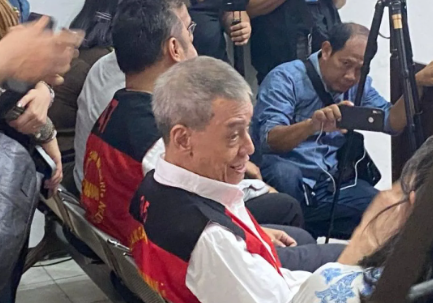 Sidang Fariz RM Mendadak Ditunda, Ada Apa di Baliknya?