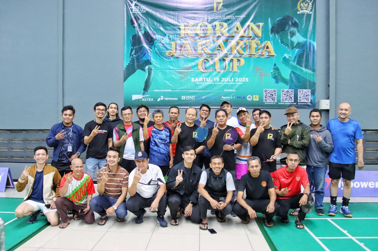 Wakil Ketua MPR RI Hidayat Nur Wahid Hadiri Turnamen Bulutangkis Koran Jakarta Cup17