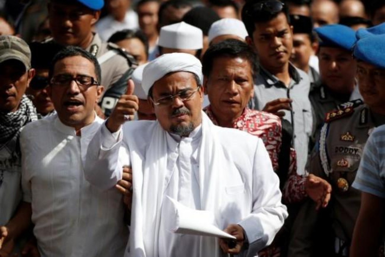 Menyeramkan! Ceramah Habib Rizieq di Pemalang Ricuh, 5 Orang Terluka Kena Sajam