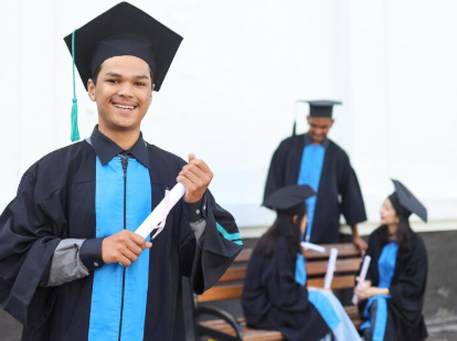 Pengin Dapat Predikat Cumlaude? Ini Penjelasan Lengkap Perbedaan Cumlaude, Magna, dan Summa Cumlaude yang Wajib Kamu Tahu!
