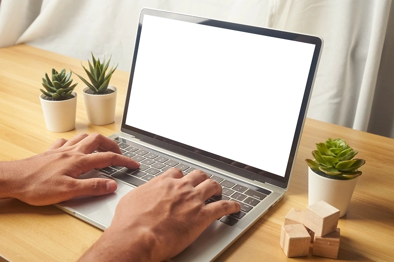 Laptop Tiba-Tiba Hang? Ini 6 Cara Mematikannya Tanpa Gunakan Mouse