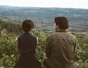 Film Sore: Istri dari Masa Depan Meledak di Bioskop! Tembus 2 Juta Penonton, Ada Aktor Nominasi Oscar Ikutan!