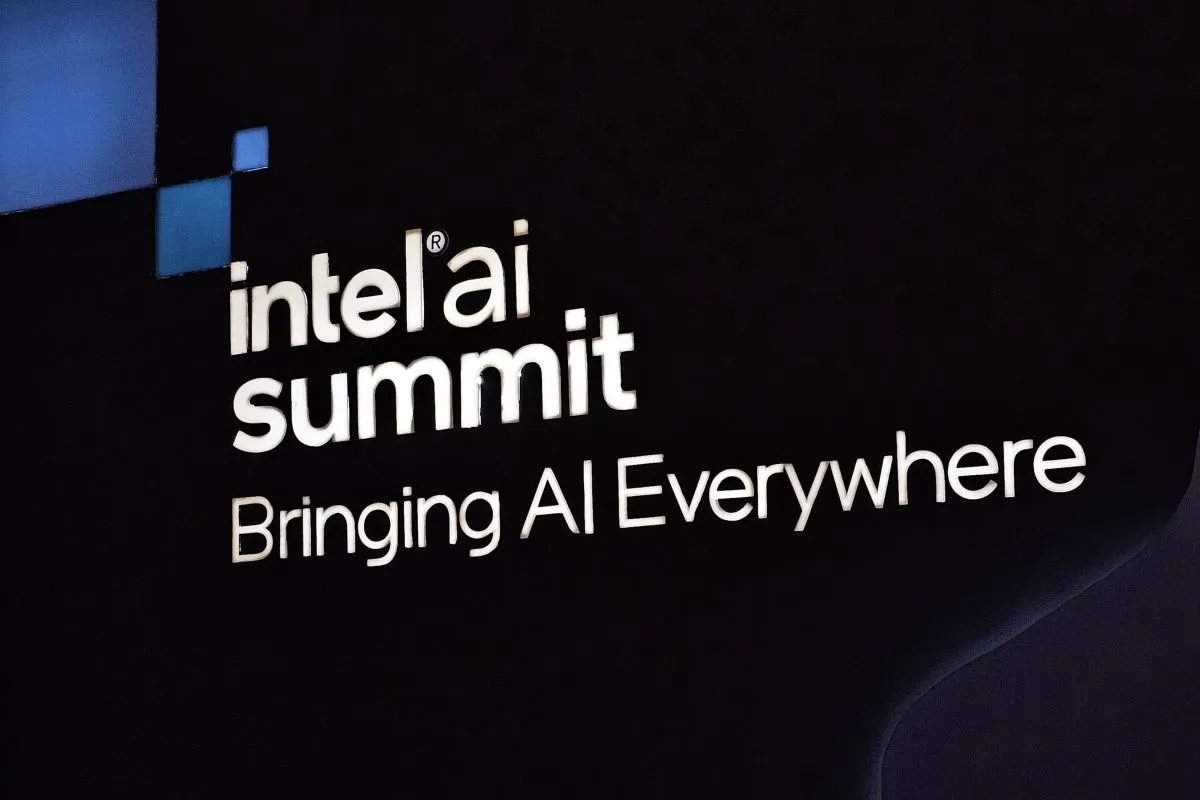 Intel Pangkas Proyek Rp450 Triliun dan PHK 15 Karyawan! CEO Baru Beberkan Alasan Mengejutkan
