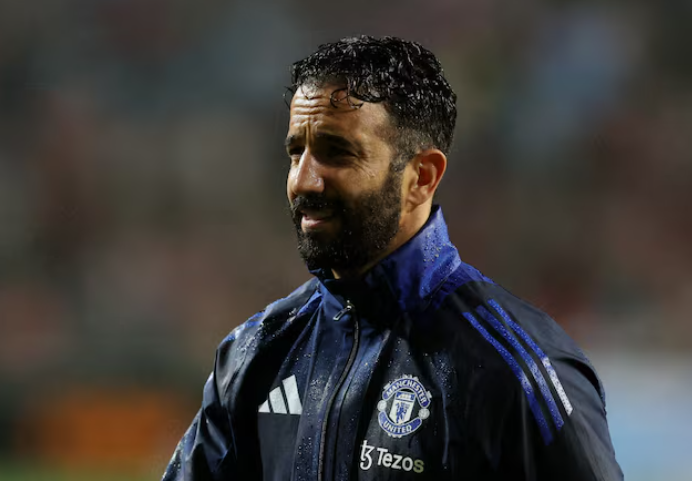Manchester United Belum Punya Striker Baru? Ruben Amorim Ungkap Rencana Rahasia Andalkan Cunha dan Mbeumo!