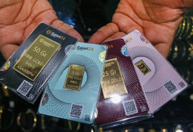 Prediksi Harga Emas Global Pekan Depan: Turun Dulu, Baru Naik Lagi? Intip Fakta & Risiko dari Negosiasi AS-Uni Eropa