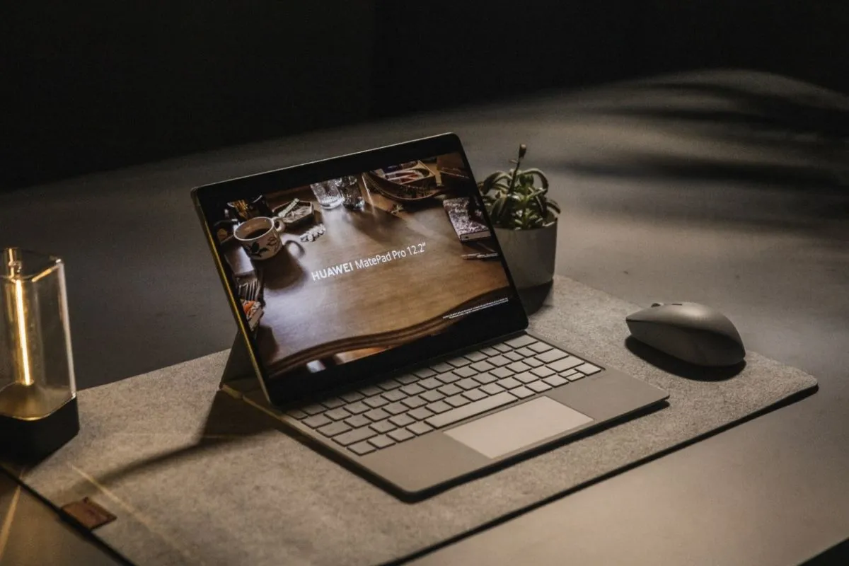 Resmi Rilis di Indonesia! HUAWEI MatePad Pro 12.2 Punya Fitur Setara Laptop, Bonusnya Nyaris Rp7 Juta!