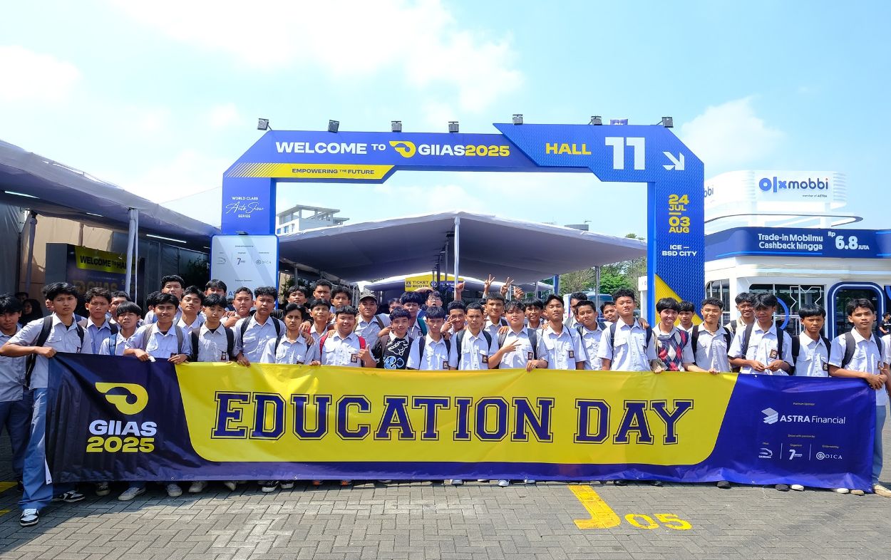 Lebih dari 700 Pelajar Ikuti GIIAS Education Day 2025, Belajar Otomotif Langsung dari Industri