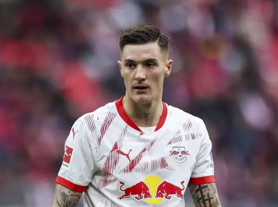 Benjamin Sesko Diincar Newcastle €80 Juta! Isak Mau Pergi, MU & Liverpool Panas-Panasan