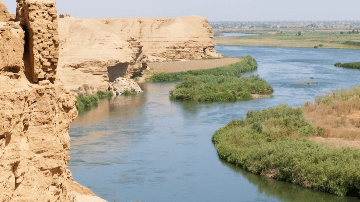 Sejarah Sungai Eufrat: Sungai Panjang yang Membentang dari Turki sampai Irak