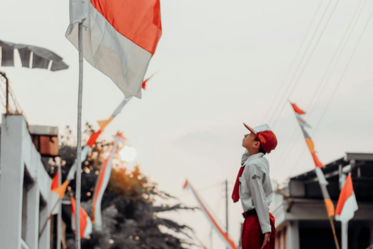 Kumpulan Caption 17 Agustus Lucu, Receh, dan Bikin Timeline Auto Ramai!