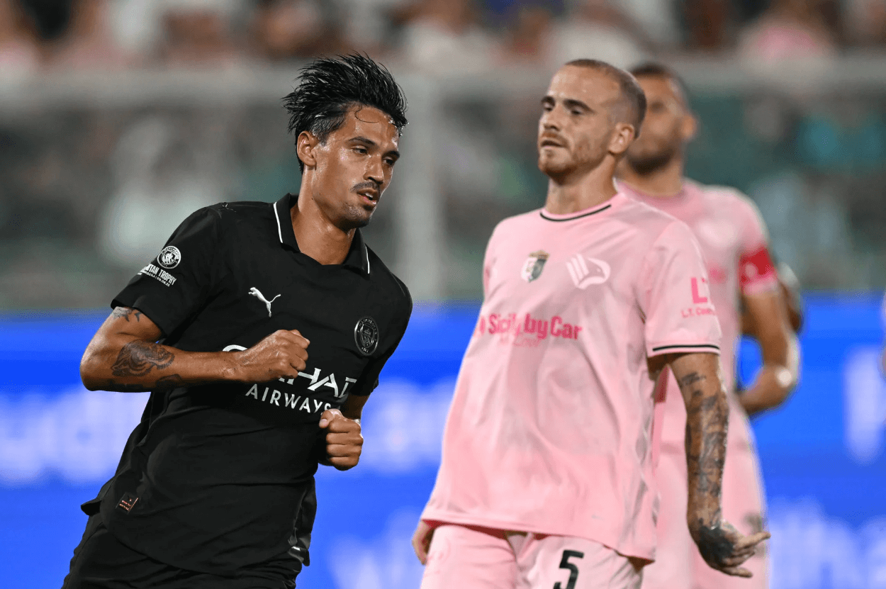 Man City Sapu Bersih Palermo, Tijjani Reijnders Curi Perhatian Lewat Dua Gol di Laga Pemanasan