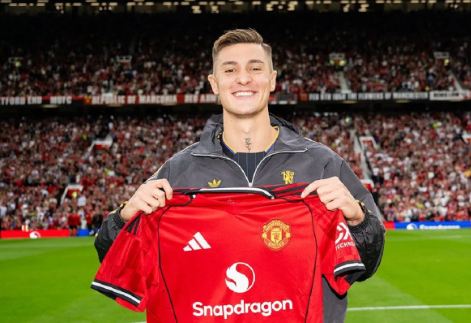 Manchester United Resmi Punya Mesin Gol Baru! Ruben Amorim Yakin Benjamin Sesko Bakal Meledak di Liga Inggris!