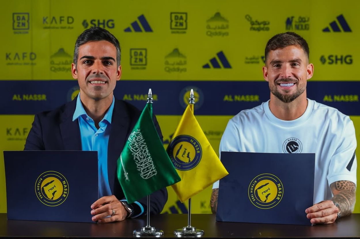 Inigo Martinez Akui Tawaran Al-Nassr Terlalu Menggiurkan untuk Ditolak