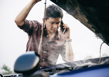 Mesin Mobil Cepat Panas? Ini Penyebab dan Solusinya!