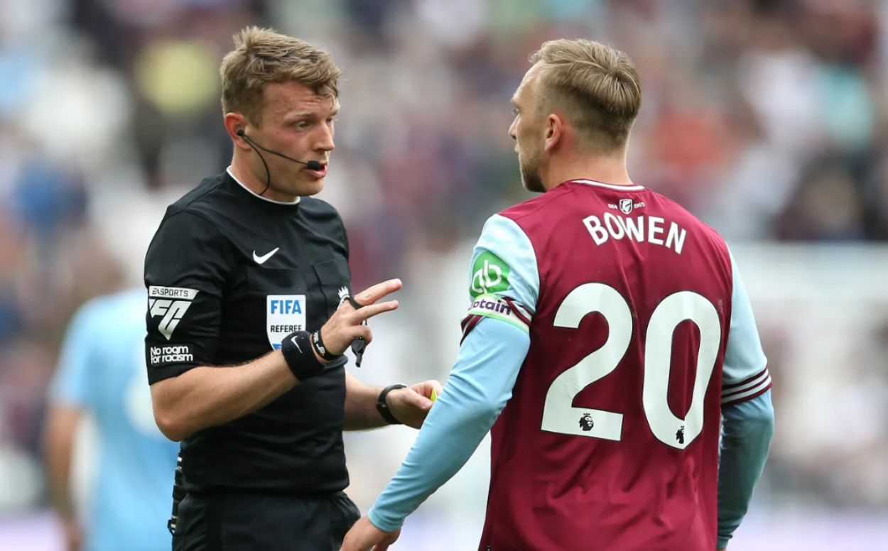 Ini Aturan-Aturan Baru Premier League Musim 2025/2026, Kiper Cuma Boleh Pegang Bola 8 Detik Sampai Soal Protes Pemain Makin Ketat