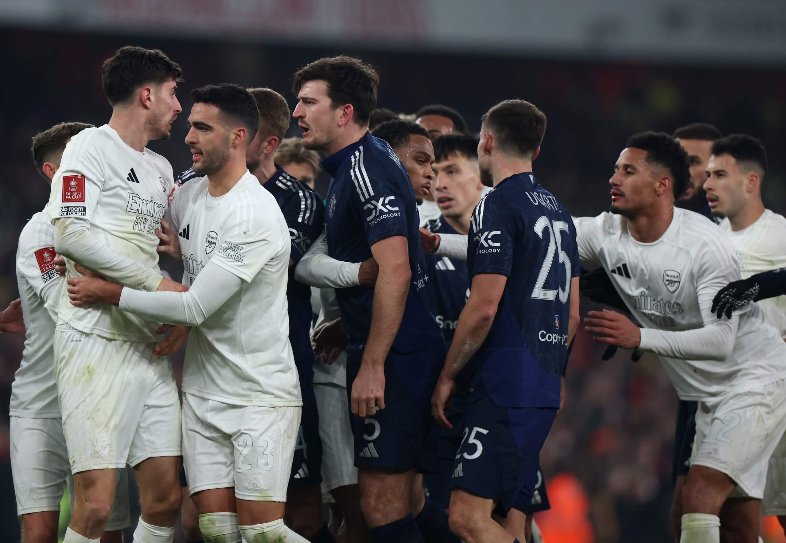Manchester United vs Arsenal: Daftar Pemain Absen di Big Match Premier League 2025, Siapa yang Bakal Hilang?
