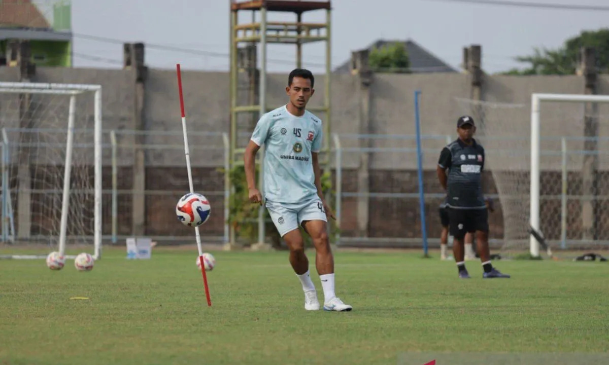 Madura United Tumpul di Depan Gawang? Ini Pengakuan Mengejutkan Pelatih Alfredo Vera