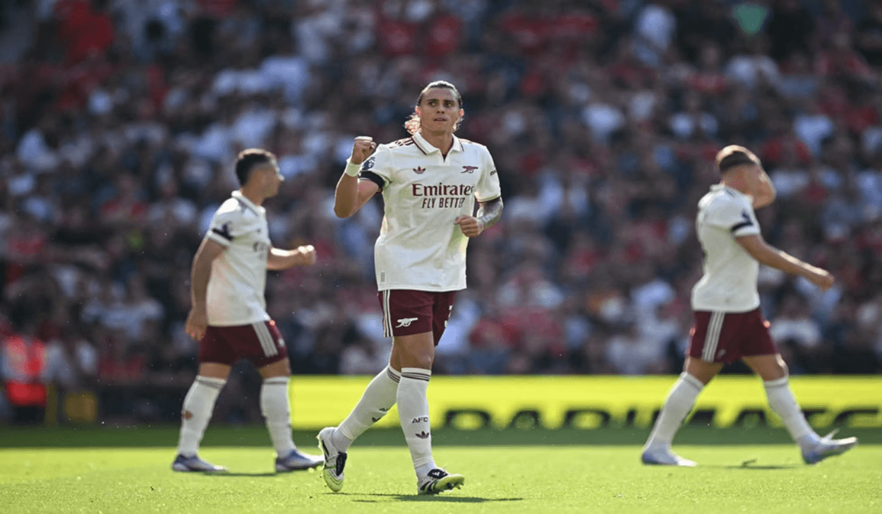 Arsenal Bungkam Manchester United 1-0, Gol Riccardo Calafiori Jadi Penentu