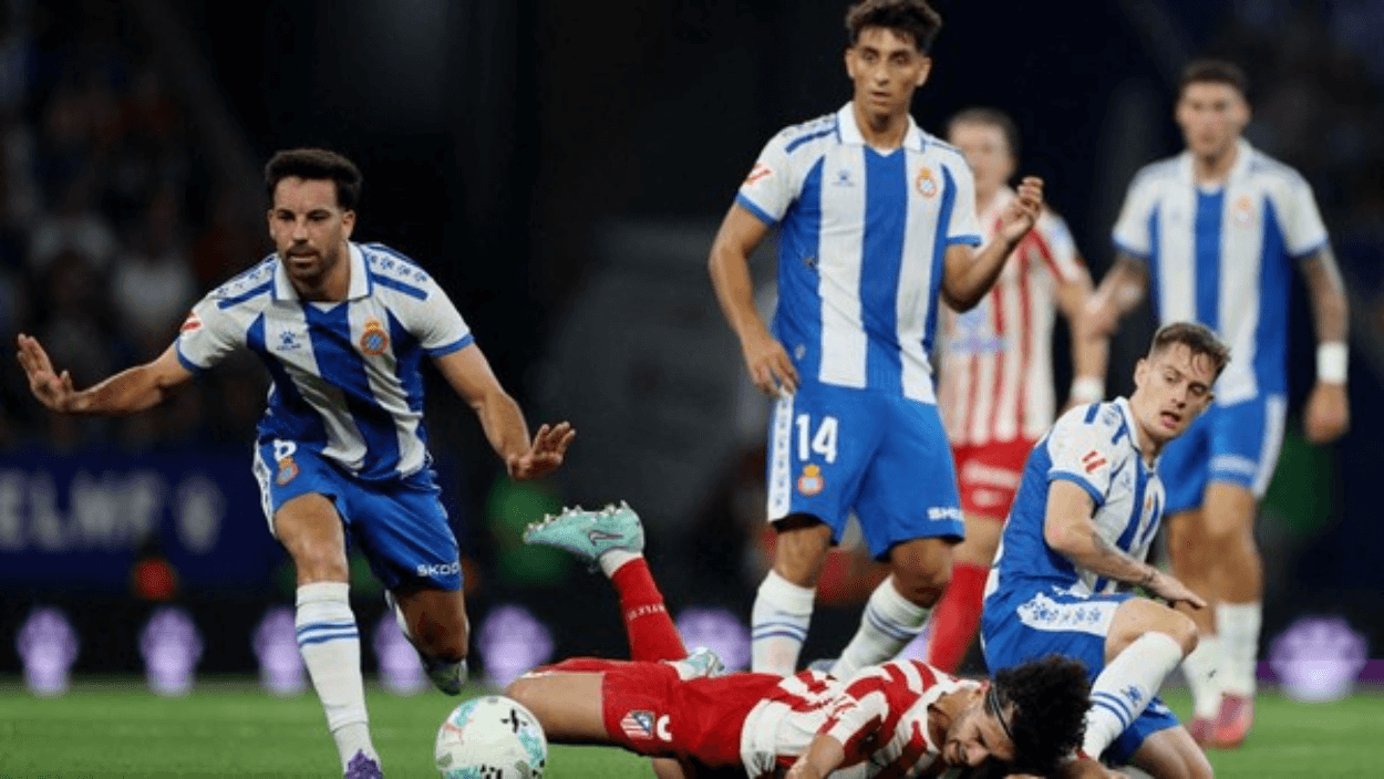 Espanyol Bikin Kejutan, Taklukkan Atletico Madrid 2-1 Lewat Comeback Dramatis