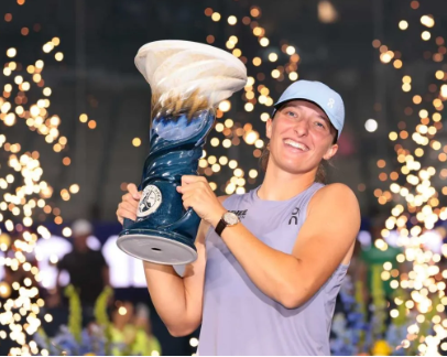 Iga Swiatek Juara Cincinnati Open 2025, Comeback Epik Bikin Jasmine Paolini Tak Berkutik!